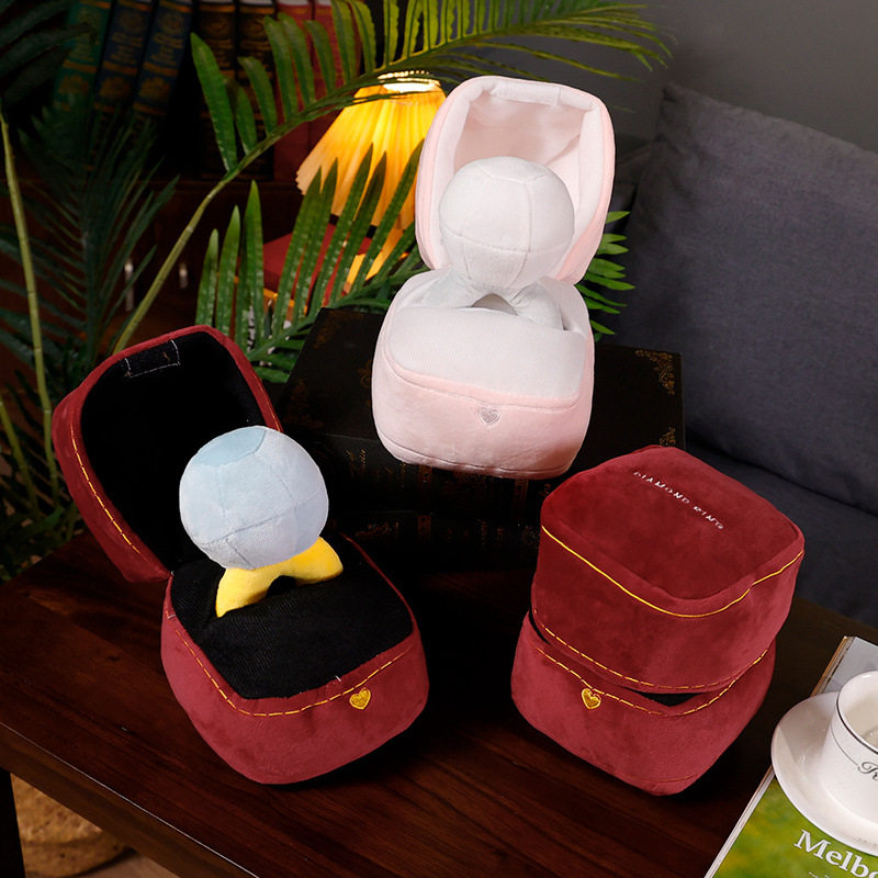 PELUCHE COFRE DIAMANTE + ANILLO SCARFI ENCHAPADO EN ORO 18K